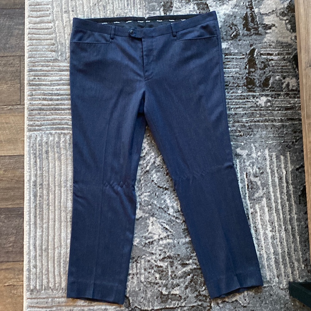 Navy blue dress pants with slim leg size 38